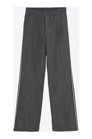 Indian Blue Jeans 970527