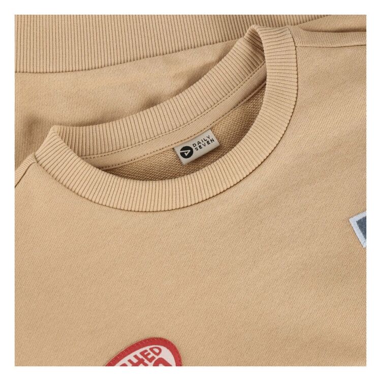 Daily Seven 920288 Oversized Sweater Badges 920288 Oversized Sweater Badges - www.romeynkids.nl - Romeyn Kids