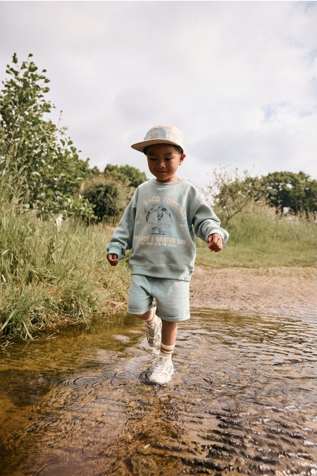 Daily Seven 920381