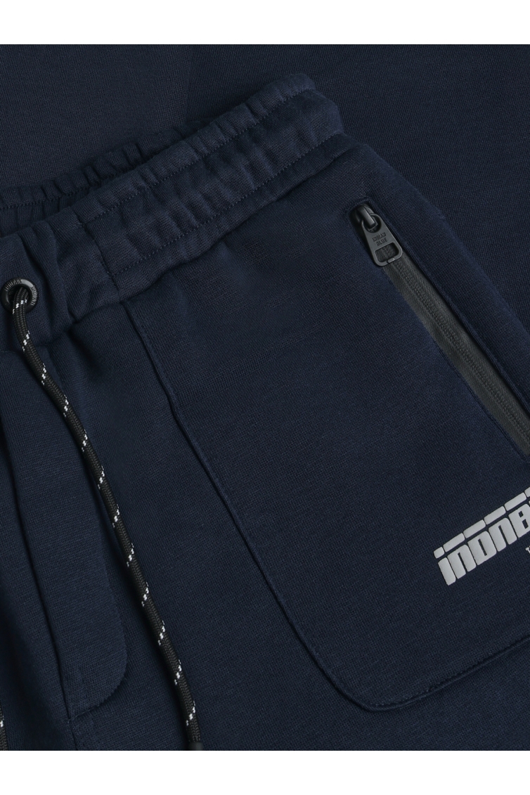 Indian Blue Jeans 960793