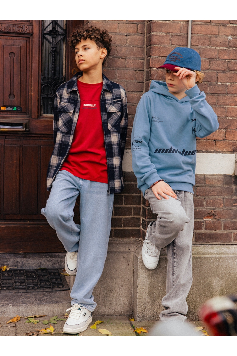 Indian Blue Jeans 960847