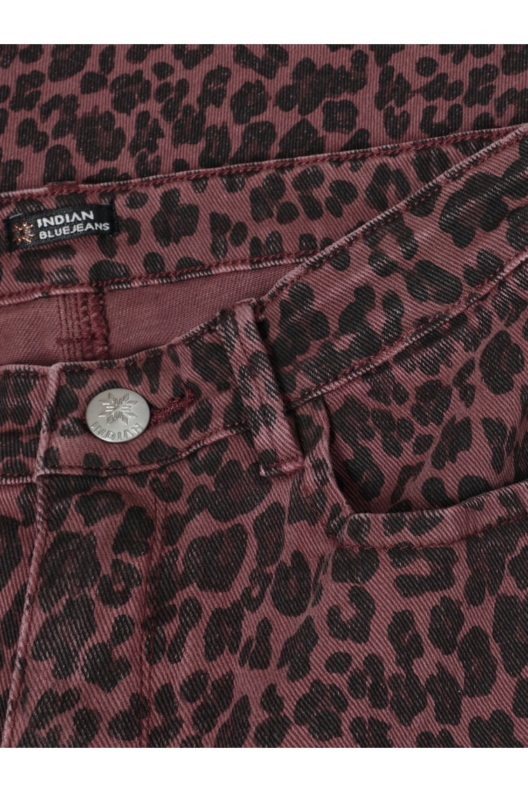 Indian Blue Jeans 970914